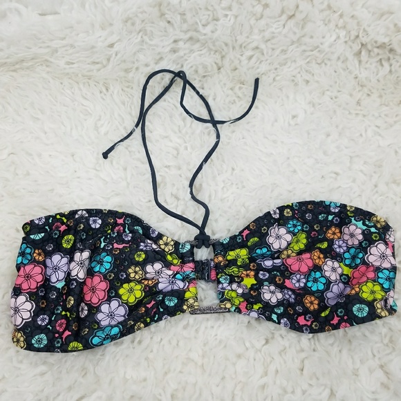 Body Glove Other - Body Glove Floral Halter Top Large Body Glove Other - Body Glove Floral Halter Top Large
